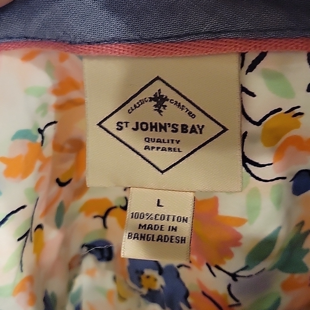 St. John's Bay button down shirt with pink, blue yellow flowers. Denim trim L - Picture 7 of 9